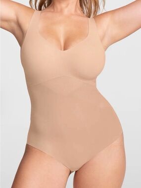 Seamless Nude Shaping Bodysuit - Women Intimates & Sleepwear